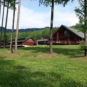 落叶松金山湖酒店 南富良野