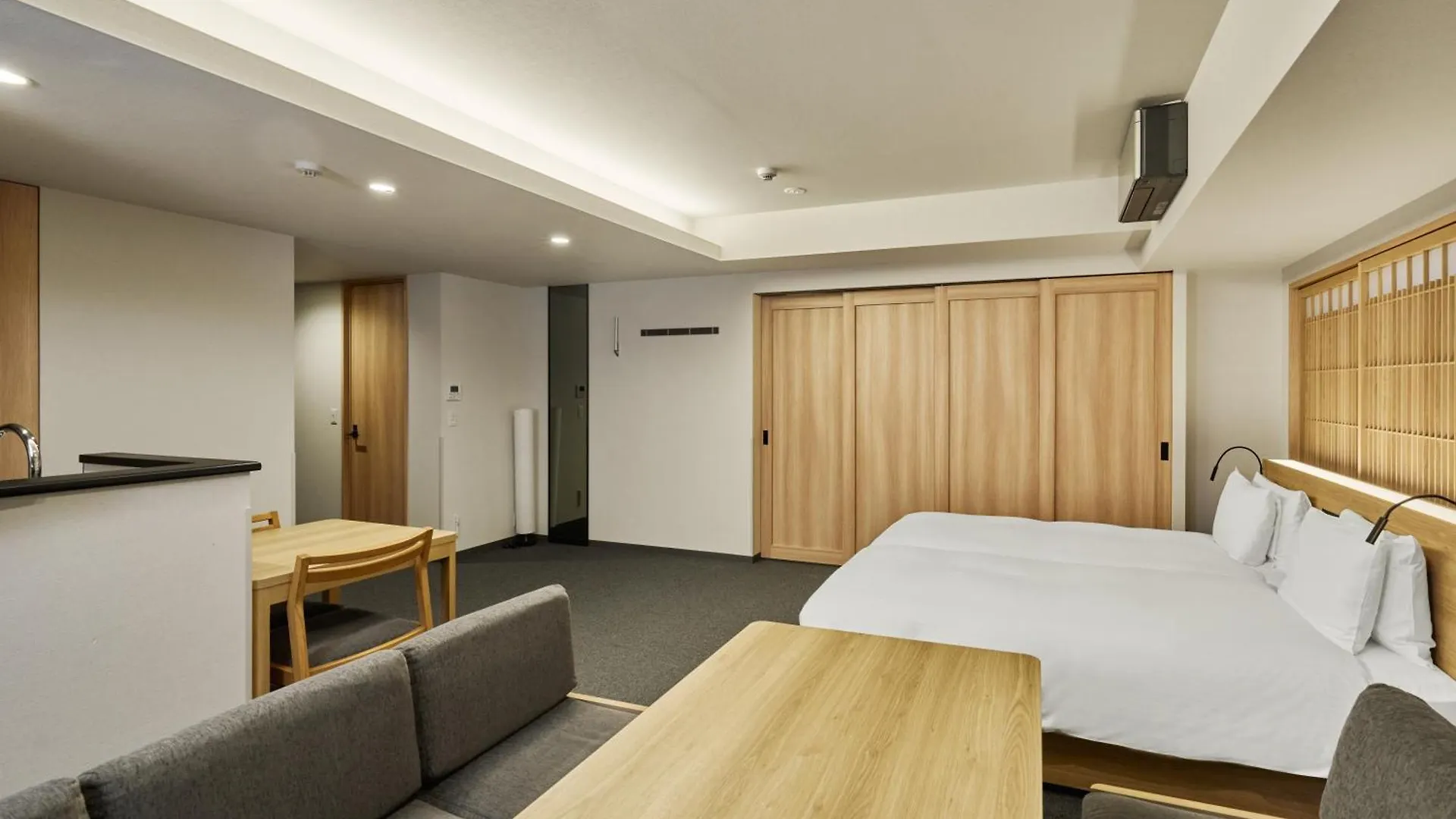 Mimaru Kyoto Nishinotoin Takatsuji Hotel